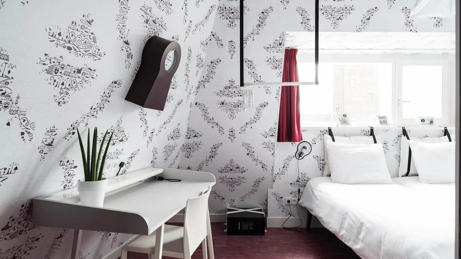 Kaboom Hotel Maastricht 3*,  Nederland